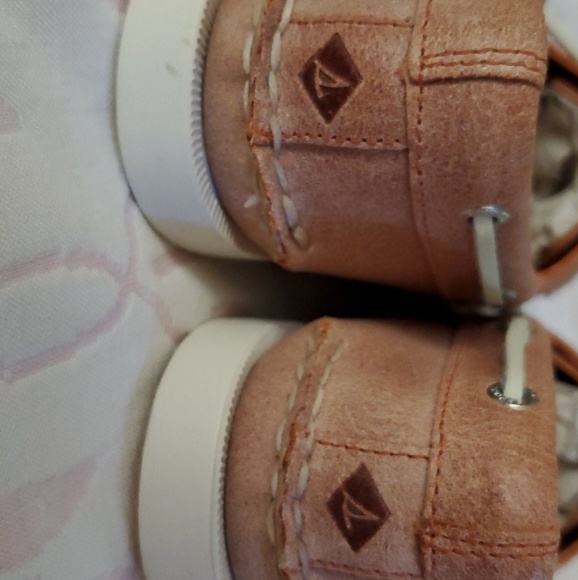 Sperrys - Picture 4 of 4